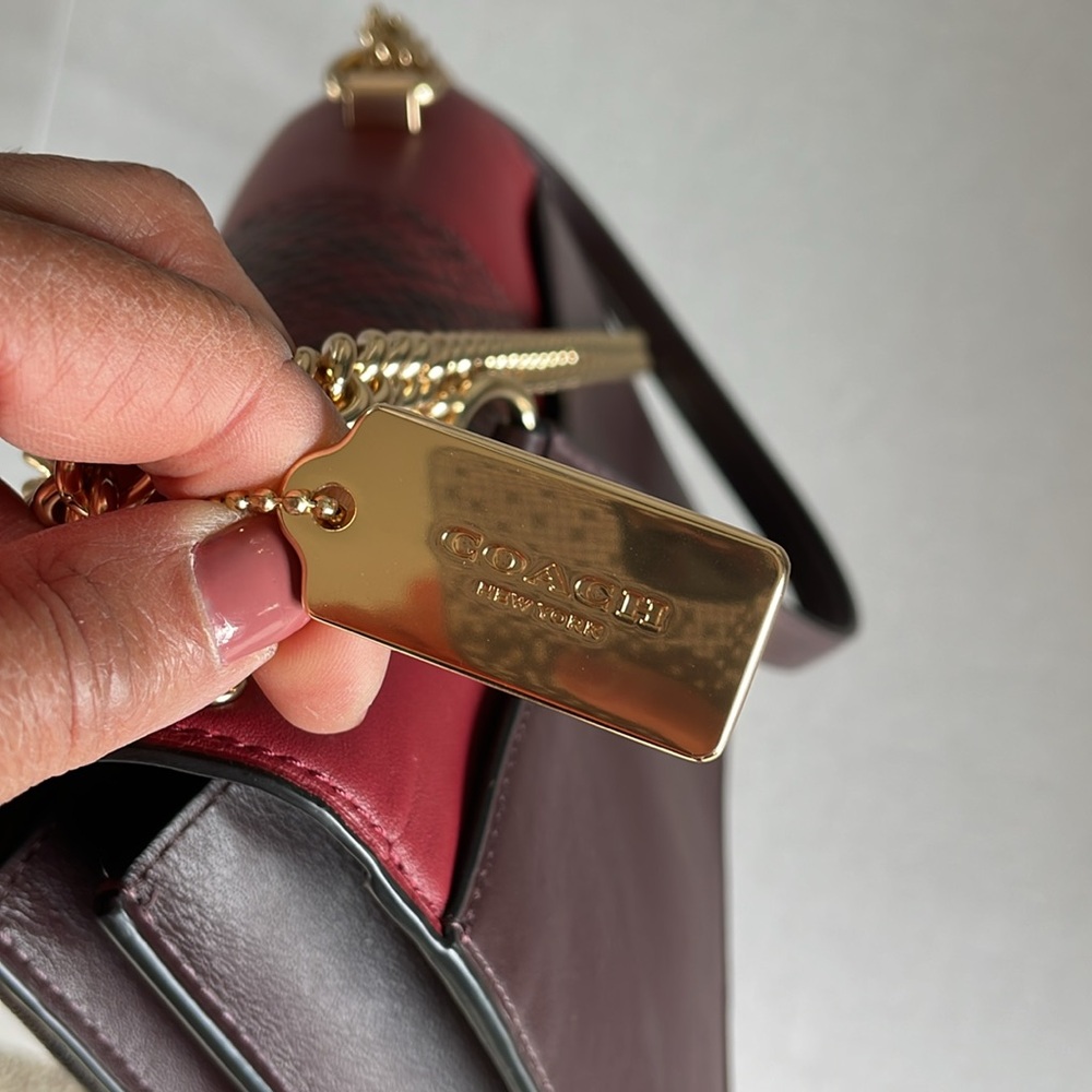 🆕 Coach Embossed Multi Bag - Picture 6 of 6